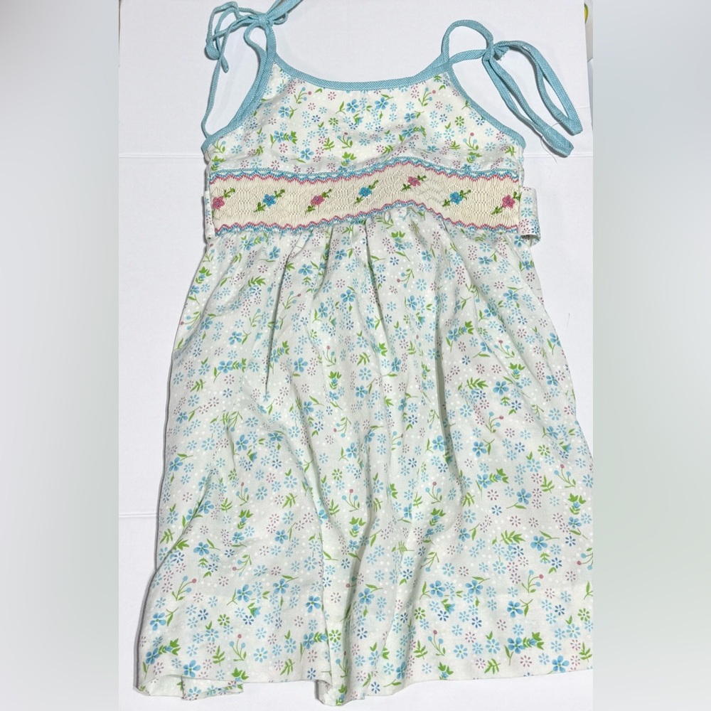 Mother Goose Floral Baby girl dress size 3T smocking vintage ties on shoulder